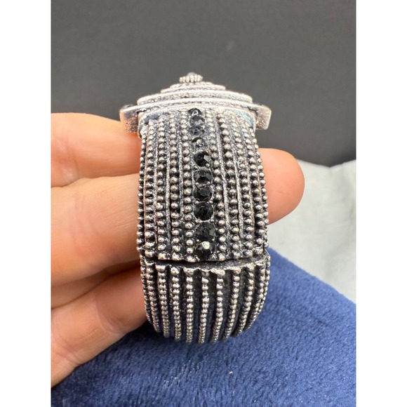 Modern Chunky Bracelet‎ Hinged Clamper Grey  Y2K6.5" - Picture 6 of 9